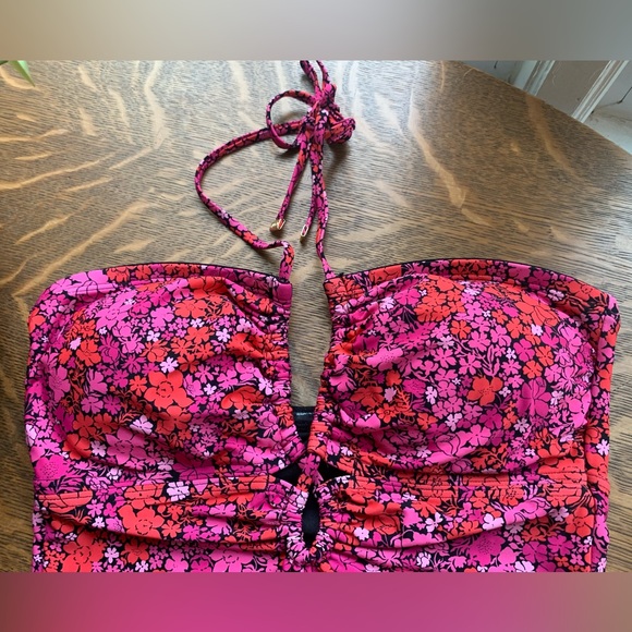 Michael Kors One Piece Swimsuit Size 10 (US) NWT! Fits like Size 6 (US)! - Picture 3 of 6